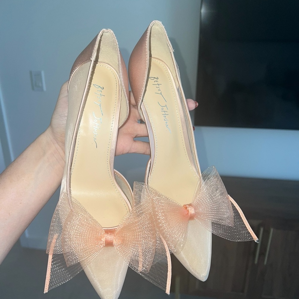 Betsy Johnson heels (brand new